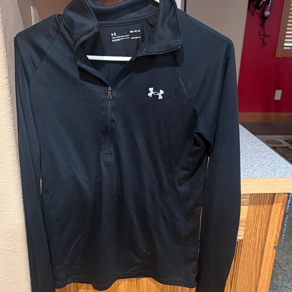 Under Armour Black Performance Pullover